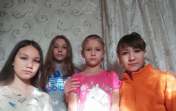 Evakuierung von Sofija, Viktoria und Maria aus dem Osten der Ukraine